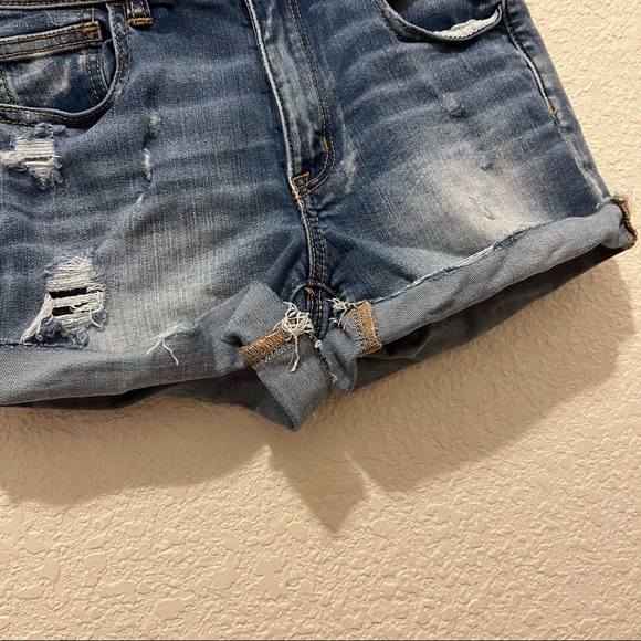 American Eagle Next Level Stretch Hi Rise Shortie Jean Shorts Womens Size 4 - Picture 2 of 11